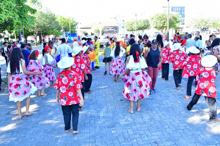 Secretaria de Cultura abre oficialmente as festividades do mês junino em Floriano