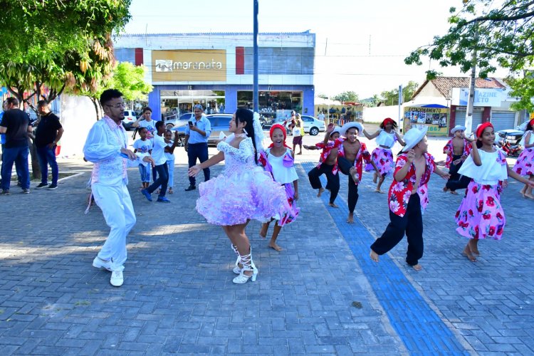 Secretaria de Cultura abre oficialmente as festividades do mês junino em Floriano