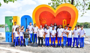Floriano comemora Dia Mundial do Turismo com palestra e visita a pontos turísticos
