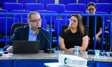 Prefeitura de Floriano apresenta prestação de contas em audiência pública na Câmara Municipal