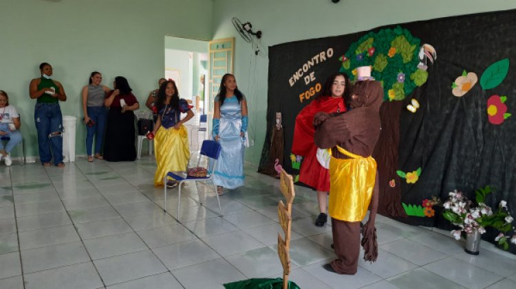 Grupo teatral promove reflexão sobre saúde mental no CAPS AD III