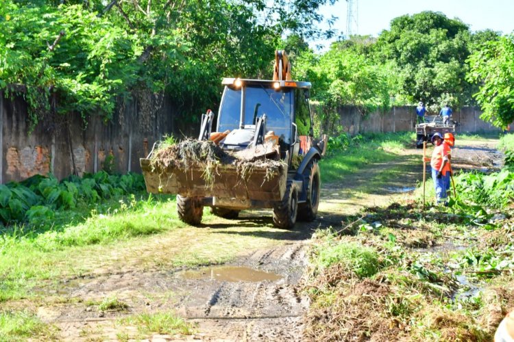 Prefeitura de Floriano lança 3ª edição do 'Nosso Bairro é Limpeza' no bairro Matadouro