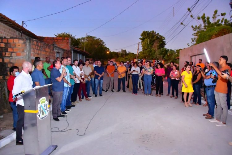 Infraestrutura: inaugurada pavimentação da Travessa Adelina Monteiro no Campo Velho