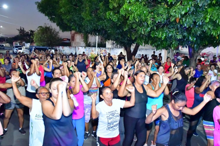 Mais de 250 pessoas participam do Aulão da Saúde no Bairro Caixa D'água