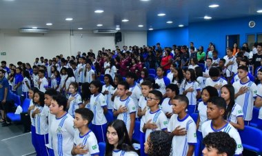 Floriano 127 anos: Educação promove aulão ‘Esquenta SAEPI’ para preparar alunos do 9º ano