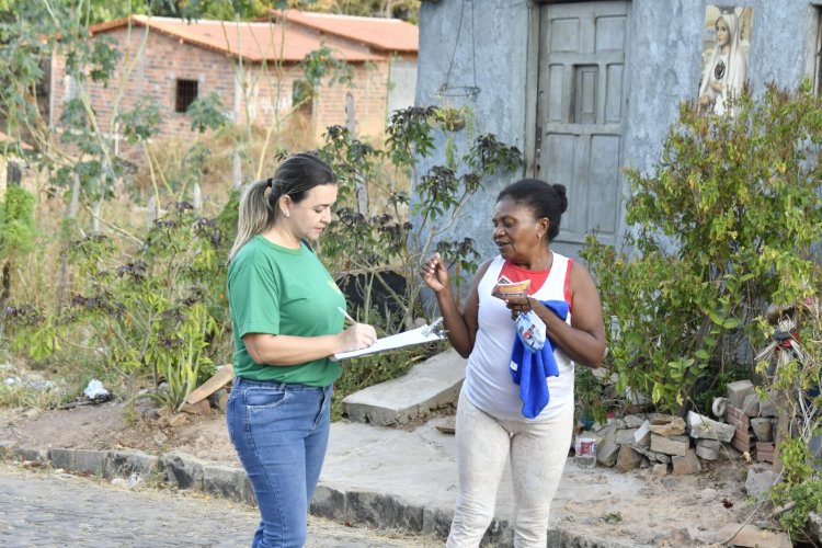 Ações de conscientização sobre os perigos das queimadas são realizadas em bairros de Floriano