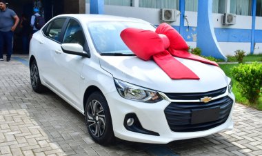 Assistência Social de Floriano recebe veículo 0 km para reforço das atividades