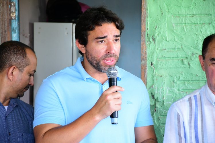 Prefeitura de Floriano entrega cestas básicas em parceria com o SENAR