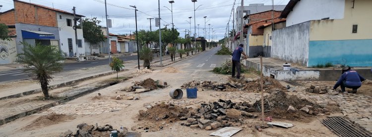 Prefeitura de Floriano retoma ‘Operação Tapa-buracos’ no município