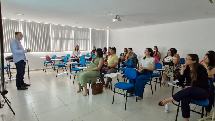 Saúde de Floriano inicia capacitação sobre 'Luta Antimanicomial' com foco na atenção primária