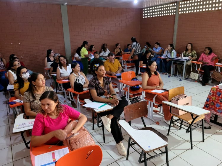 Educação de Floriano promove II Percurso Formativo do PPAIC para fortalecer a alfabetização na idade certa