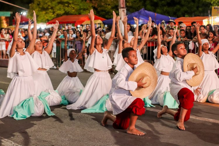 Prefeitura de Floriano encerra Circuito Junino em grande estilo nos 128 anos da cidade