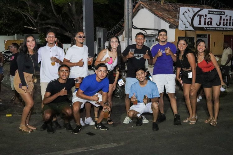 Prefeitura de Floriano reúne multidão para celebrar 128 anos da Princesa Sul
