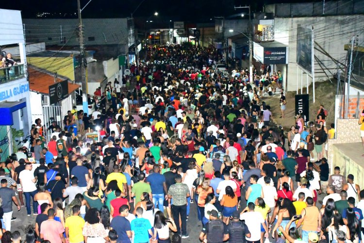 Prefeitura de Floriano reúne multidão para celebrar 128 anos da Princesa Sul