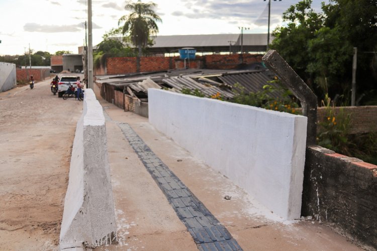 Ponte da Petrônio Portela é entregue pela Prefeitura de Floriano nos 128 anos