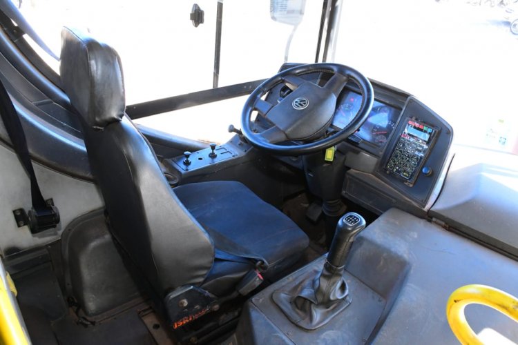 Prefeitura de Floriano inicia vistoria da nova frota de transporte escolar da rede municipal