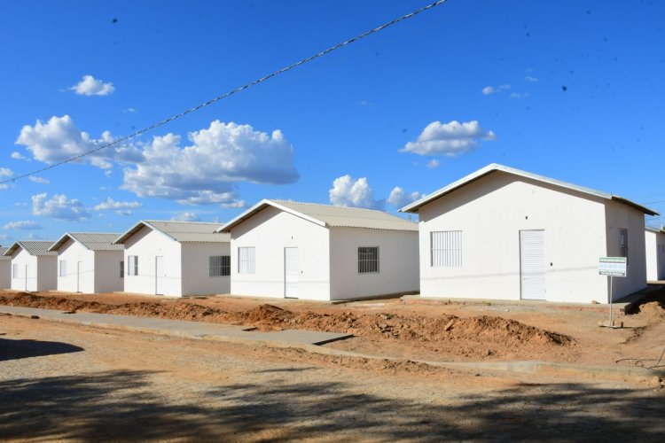 Inscrições para o Minha Casa, Minha Vida encerram com mais de 8 mil cadastros  em Floriano