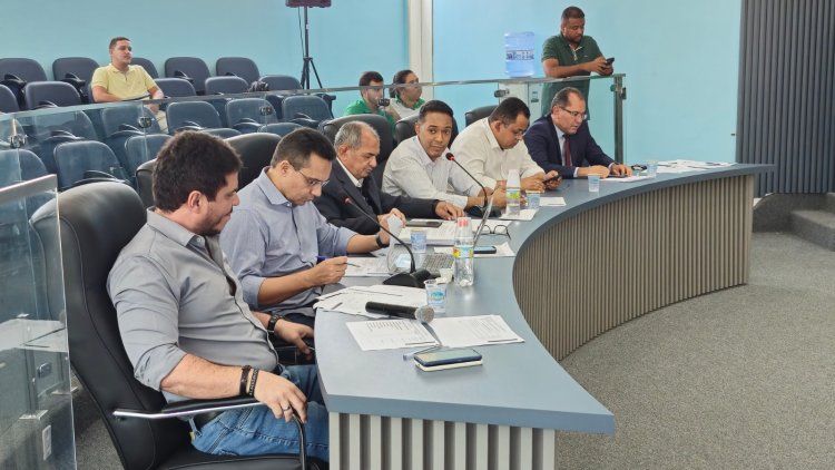 Prefeitura de Floriano apresenta prestação de contas do 2º quadrimestre de 2025 à Câmara Municipal