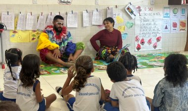 Prefeitura de Floriano realiza mais uma edição do projeto ‘Biblioteca Itinerante’