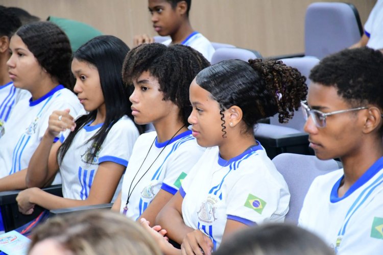 Prefeitura de Floriano participa do lançamento do projeto ‘Ambiente EscoLar’ do Tribunal de Justiça do Piauí