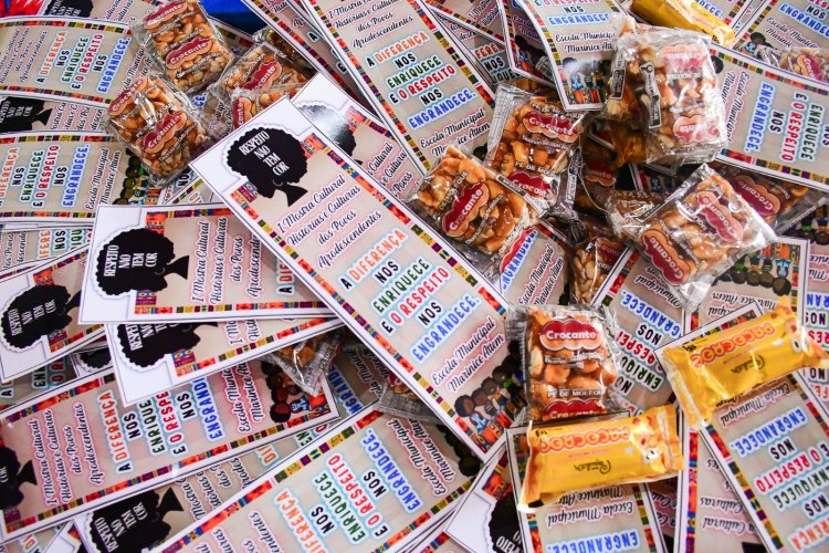 Escola municipal de Floriano realiza I Mostra Cultural sobre povos afrodescendentes