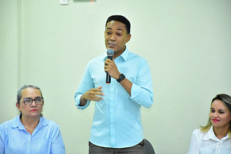 Prefeitura de Floriano realiza encerramento do curso de formação para Profissionais de Apoio Escolar