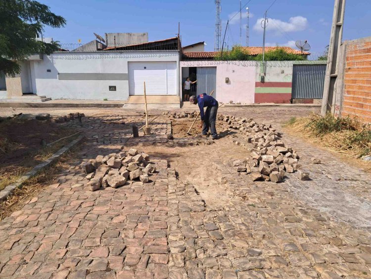 Infraestrutura de Floriano divulga balanço da Operação Tapa-Buracos realizada em novembro