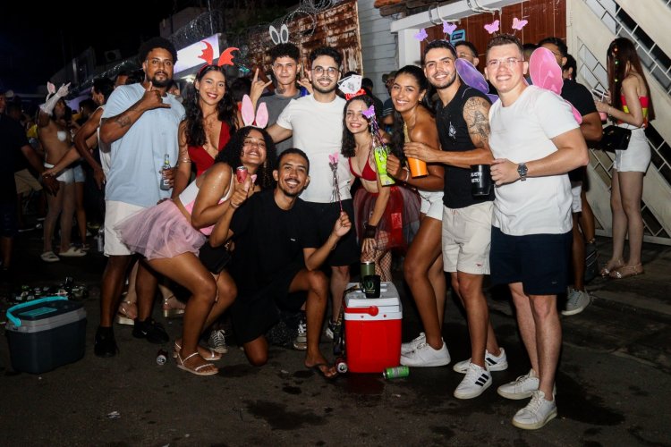 Tradicional Bloco das Virgens é realizado com apoio da Prefeitura de Floriano