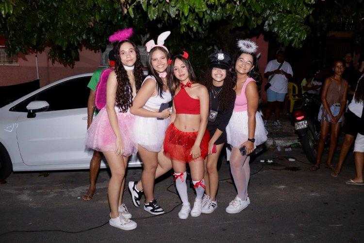 Tradicional Bloco das Virgens é realizado com apoio da Prefeitura de Floriano