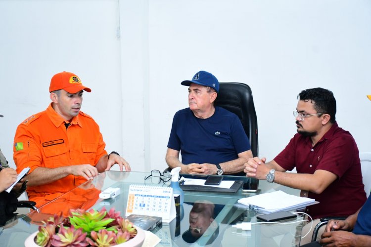 Prefeitura de Floriano reúne Comitê Gestor de Crise para definir ações emergenciais após fortes chuvas