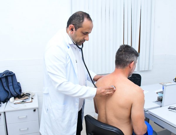 Prefeitura de Floriano participa de ação de saúde para motoristas em parceria com a PRF