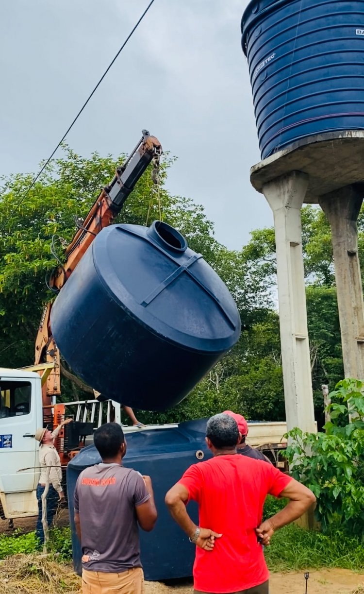 Rural e Abastecimento: Prefeitura de Floriano instala caixa d’água na localidade Morrinhos
