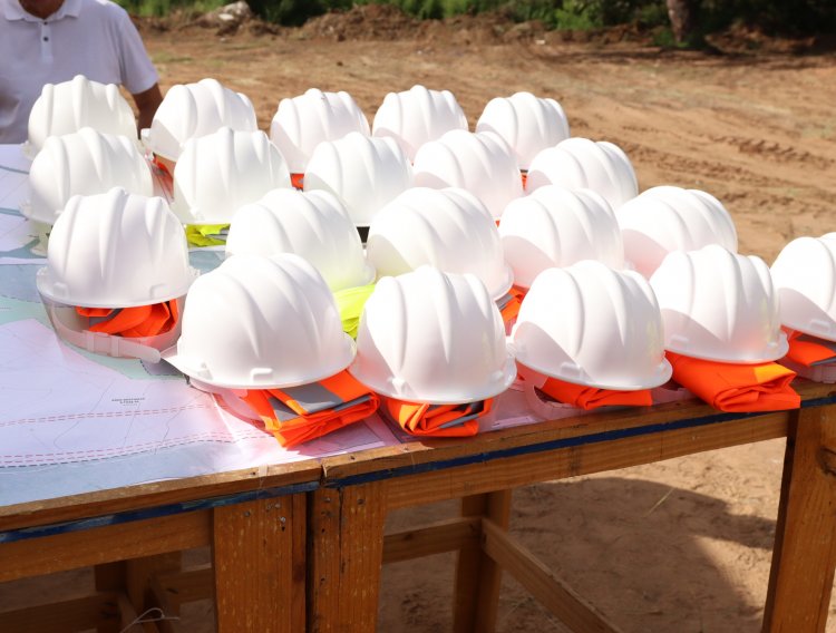 Prefeitura de Floriano acompanha agenda administrativa do governador do Estado no município