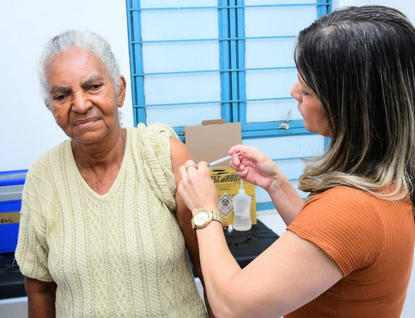 Prefeitura de Floriano fortalece ações de imunização com o Dia D de Vacinação contra a Influenza