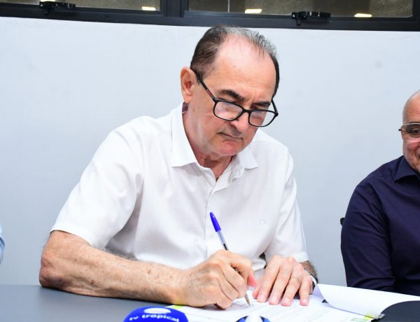 Prefeitura de Floriano homologa editais do concurso público com mais de 250 vagas imediatas