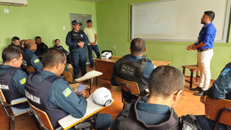 Prefeitura de Floriano apresenta serviços do Saúde Digital a policiais do 3º BPM