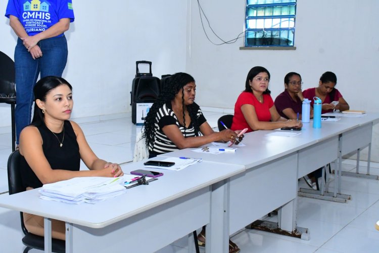 Prefeitura de Floriano realiza reunião com pré-selecionados do programa Minha Casa, Minha Vida