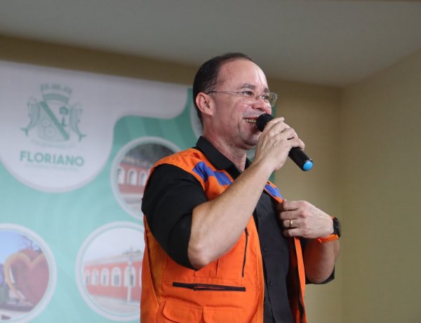 Prefeitura de Floriano participa de capacitação sobre Gestão de Riscos e Desastres