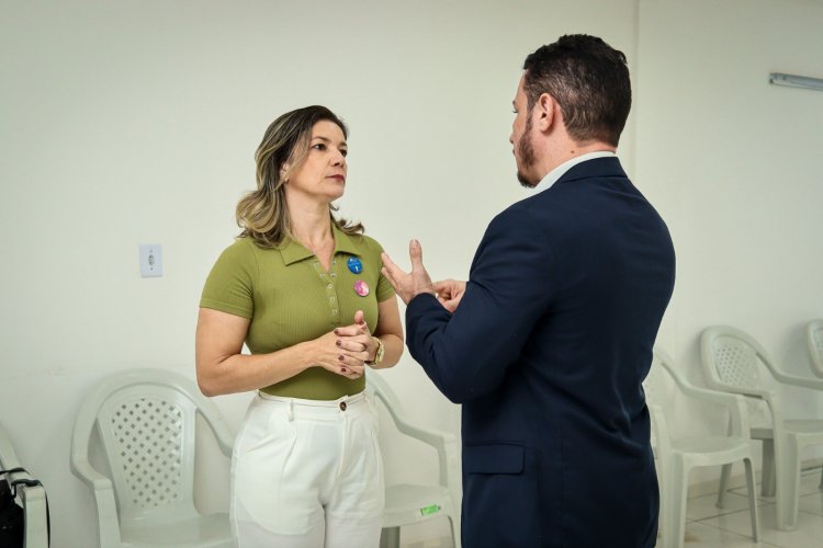 Dia Nacional de Imunização: Prefeitura de Floriano atualiza carteira vacinal dos profissionais da imprensa