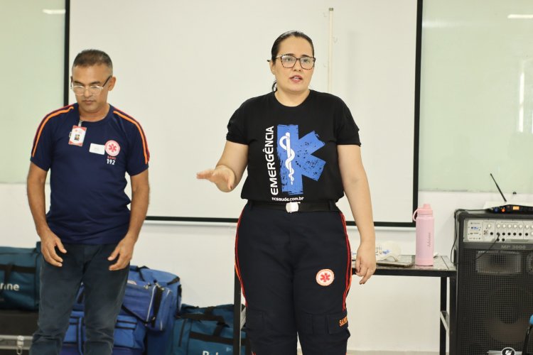 SAMU de Floriano realiza capacitação para aprimorar atendimento de urgência e emergência
